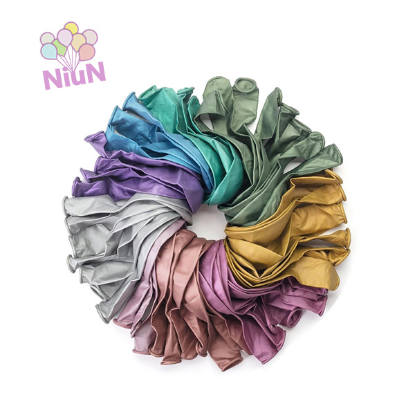 धातूचा लेटेक्स फुगा